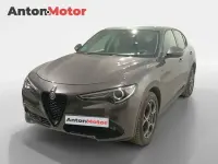 Usado Alfa Romeo Stelvio Sprint 190 CV (139 kW) 2021 Gris SUV
