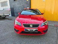 Usado Seat Leon Style 115 CV (84 kW) 2017 Rojo Familiar