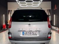 Usado Peugeot 807 109 CV (80 kW) 2005 Gris Monovolumen