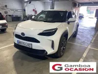 Usado Toyota Yaris Cross Style 116 CV (85 kW) 2022 Blanco SUV