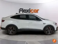 Usado Renault Arkana 145 CV (106 kW) 2022 Blanco SUV