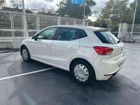 Usado Seat Ibiza Reference 80 HP (58 kW) 2023 Branco Sedan