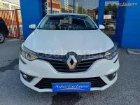 Usado Renault Mégane III Intens 100 CV (73 kW) 2016 Blanco Berlina