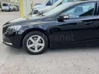 Usado Volvo V40 Inscription 122 HP (89 kW) 2018 Preto Sedan