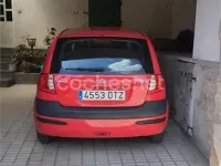 Usado Hyundai Getz 66 CV (48 kW) 2005 Rojo Utilitario