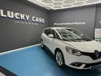 Usado Renault Grand Scénic IV Life 120 CV (88 kW) 2019 Blanco Monovolumen