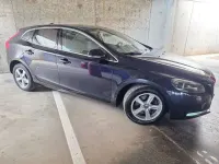 Usado Volvo V40 Kinetic 120 HP (88 kW) 2015 Azul Citadino