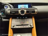 Usado Lexus RC300h Executive Line 223 CV (164 kW) 2020 Azul Coupe