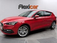 Usado Seat Leon Style 131 CV (96 kW) 2021 Rojo Berlina