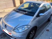 Usado Mercedes A170 Elegance 116 CV (85 kW) 2005 Gris / plata Monovolumen