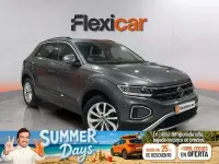 Usado VW T-Roc Life 110 CV (80 kW) 2022 Gris SUV