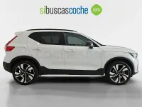 Usado Volvo XC40 Plus 163 CV (119 kW) 2025 Blanco SUV