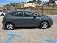 Usado Seat Leon Ecomotive 105 CV (77 kW) 2009 Gris Utilitario