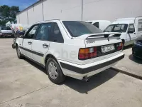 Usado Volvo 440 110 CV (80 kW) 1993 Blanco Utilitario