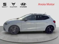 Usado Seat Ibiza FR 150 CV (110 kW) 2021 Blanco Utilitario