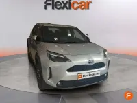 Używany Toyota Yaris Cross Active 116 KM (85 kW) 2024 Szary SUV