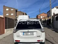 Usado Mitsubishi Outlander P-HEV 203 CV (149 kW) 2015 Blanco SUV
