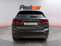 Usado BMW X1 192 CV (141 kW) 2021 Gris SUV