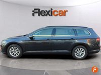 Usado VW Passat 122 CV (89 kW) 2021 Gris Familiar