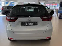 Usado Honda Jazz Elegance 109 CV (80 kW) 2022 Blanco Utilitario