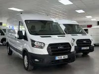 Usado Ford Transit Trend 131 CV (96 kW) 2023 Blanco Van