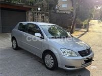 Usado Toyota Corolla 97 CV (71 kW) 2002 Gris / plata Berlina