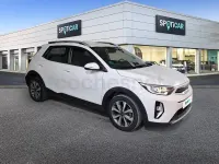Usado Kia Stonic 101 CV (74 kW) 2025 Blanco SUV