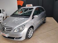 Usado Mercedes B200 140 CV (102 kW) 2007 Gris / plata Monovolumen