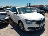 Usado Skoda Kamiq Ambition 110 CV (80 kW) 2022 Blanco SUV