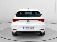Usado Seat Leon Style 130 CV (95 kW) 2022 Blanco Berlina