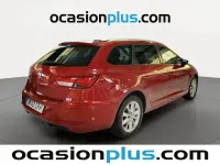 Usado Seat Leon Style 115 CV (84 kW) 2020 Rojo Familiar