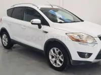 Usado Ford Kuga Titanium 140 CV (102 kW) 2011 Blanco SUV