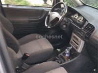 Usado Opel Zafira Elegance 100 CV (73 kW) 2003 Azul Monovolumen