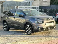 Usado Citroën C4 Cactus Feel 102 CV (75 kW) 2019 Negro Utilitario