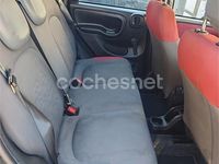 Usado Fiat Panda Lounge 69 HP (50 kW) 2013 Preto Citadino