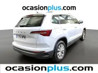 Usado Skoda Karoq Selection 115 CV (84 kW) 2024 Blanco SUV