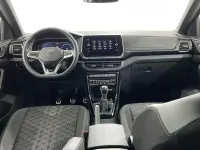 Usado VW T-Cross R-line 116 CV (85 kW) 2025 Gris SUV