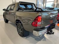 Nuevo Toyota HiLux 204 CV (150 kW) 2025 Beige Pickup/Camioneta