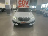 Usado BMW 118 Comfort Edition 150 CV (110 kW) 2021 Blanco Berlina