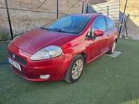 Usado Fiat Punto Dynamic 70 CV (51 kW) 2006 Granate Utilitario
