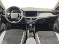 Usado Skoda Kamiq Selection 116 CV (85 kW) 2025 Rojo SUV