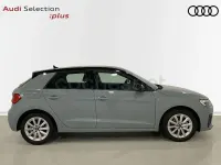 Usado Audi A1 Sportback Advanced Plus 110 CV (80 kW) 2024 Gris / plata Utilitario