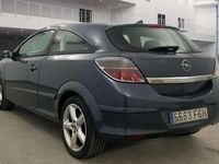 Usado Opel Astra GTC Cosmo 99 CV (72 kW) 2006 Azul Utilitario