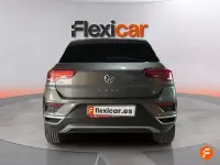 Usado VW T-Roc Advance 150 CV (110 kW) 2018 Gris SUV