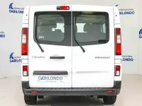 Usado Renault Trafic Zen 95 CV (69 kW) 2018 Blanco Monovolumen