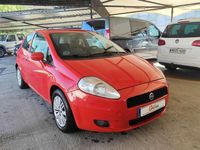 Usado Fiat Punto Dynamic 70 CV (51 kW) 2006 Rojo Utilitario