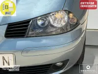 Usado Seat Cordoba Reference 100 CV (73 kW) 2006 Azul Berlina