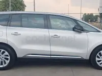 Usado Renault Espace Zen 160 CV (117 kW) 2015 Gris / plata Monovolumen