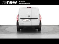 Usado Renault Kangoo 95 CV (69 kW) 2025 Blanco Monovolumen