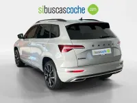 Usado Skoda Karoq SportLine 150 CV (110 kW) 2024 Gris/plata SUV